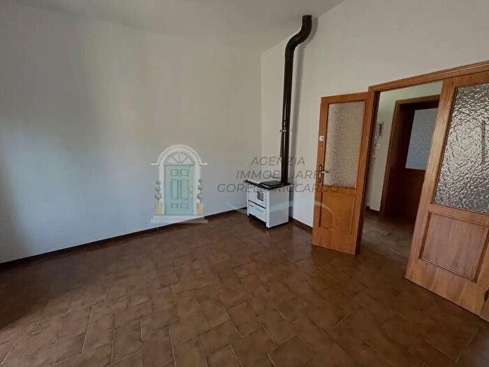 Appartamento con 5 locali in vendita in Monteroni DArbia