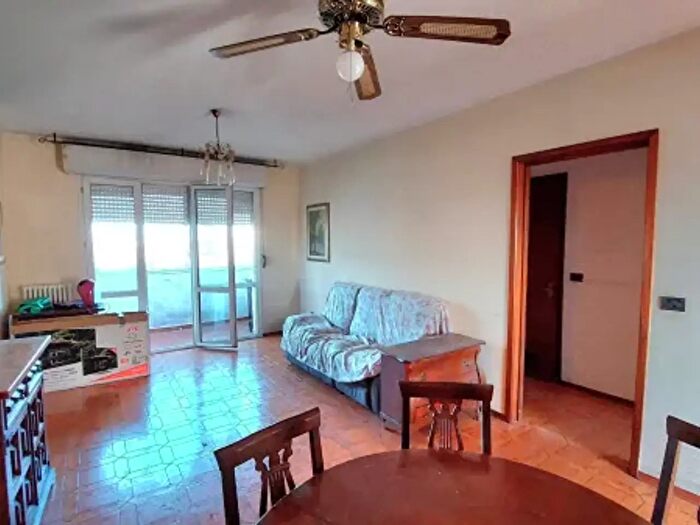 Appartamento quadrilocale in vendita in Via Luigi Mutti, Piacenza