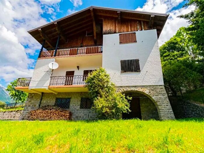 Casa con 6 locali in vendita in Via Santella, Oltre Il Colle