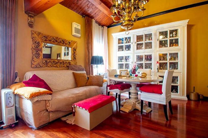 Casa con 6 locali in vendita in Via Giacomo Matteotti, Caldogno