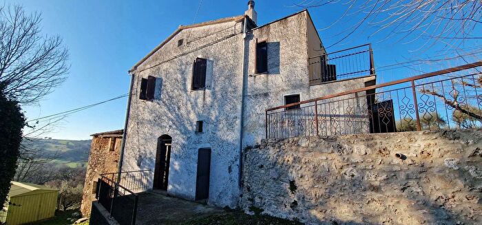 Appartamento con 7 locali in vendita in Voc Belvedere, Massa Martana