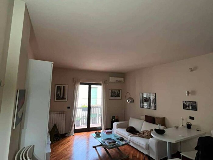 Appartamento bilocale in affitto in Via Riccardo da San Germano, Centro, Cassino