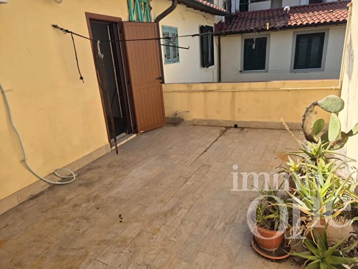 Appartamento quadrilocale in vendita in Via Pietro Martini, Livorno