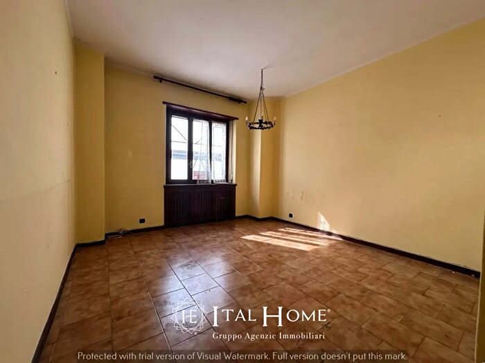 Appartamento trilocale in vendita in Via Locatelli, Verona