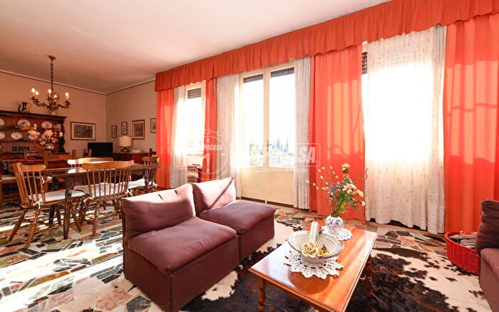 Appartamento trilocale in vendita in Toscolano Maderno