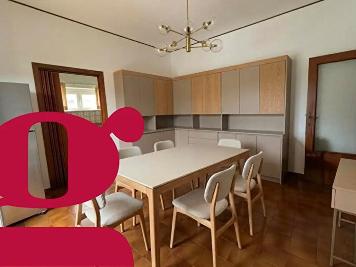 Appartamento con 5 locali in vendita in Via Armando Diaz, Castelfidardo