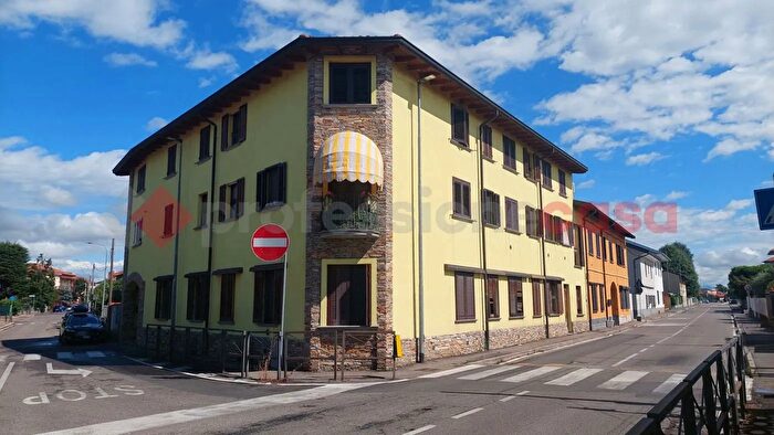 Appartamento bilocale in vendita in Via XXV Aprile, Canegrate