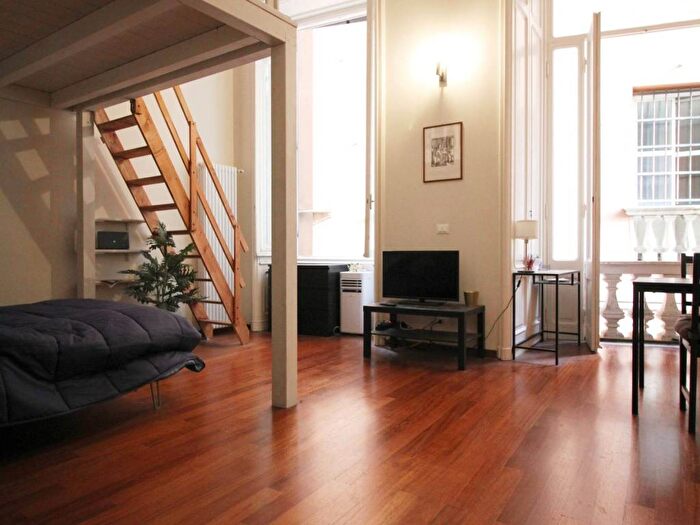 Appartamento monolocale in affitto in Via Paolo Emilio Bensa, Carmine, Genova