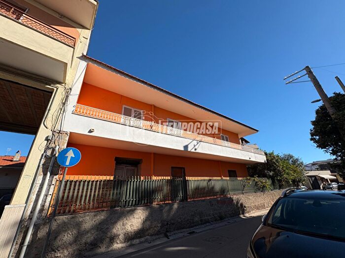 Casa con 8 locali in vendita in Via Giuseppina Sagliano, San Marcellino