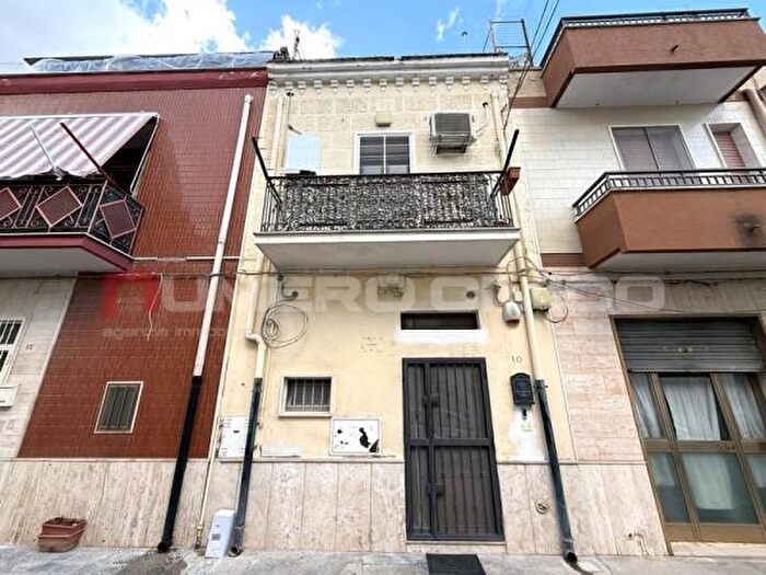 Appartamento quadrilocale in vendita in Via Palermo, Carapelle