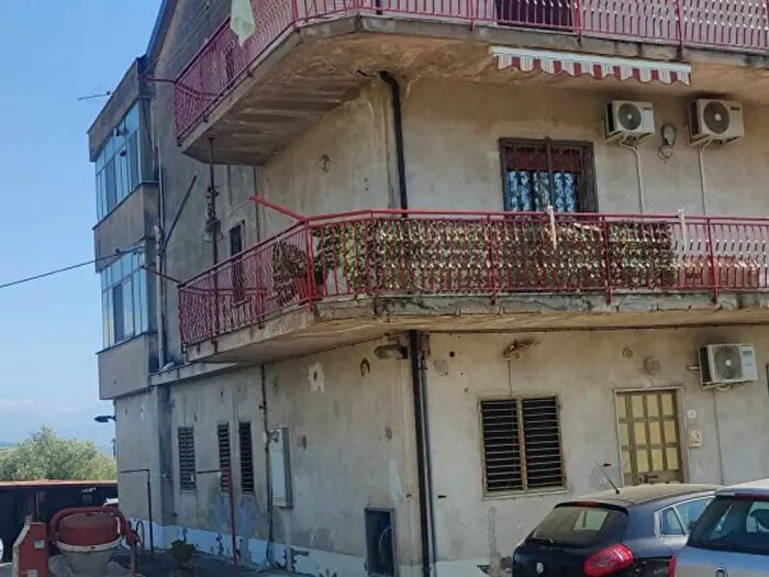Appartamento quadrilocale in vendita in Via SAndrea, Eboli