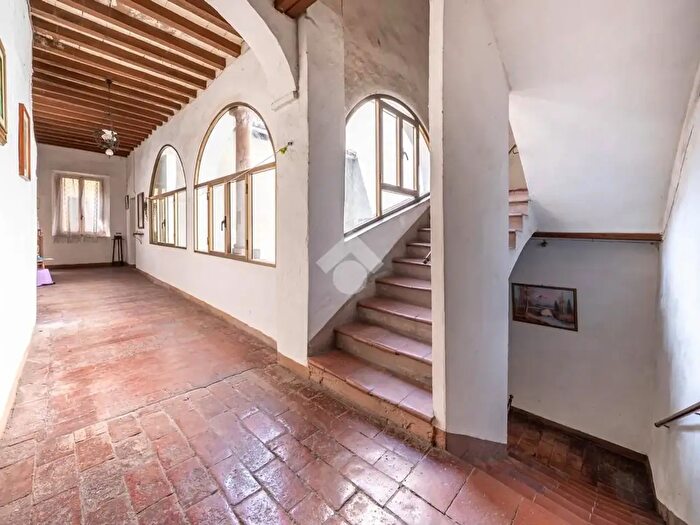 Casa con 15 locali in vendita in Via Alberigo da Barbiano, Montecchio Emilia