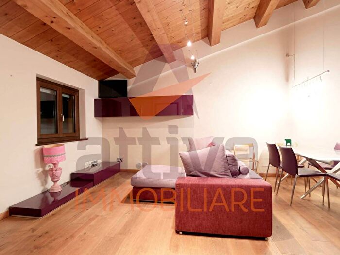 Appartamento trilocale in affitto in Via Vicolo, Centro, Castelfidardo