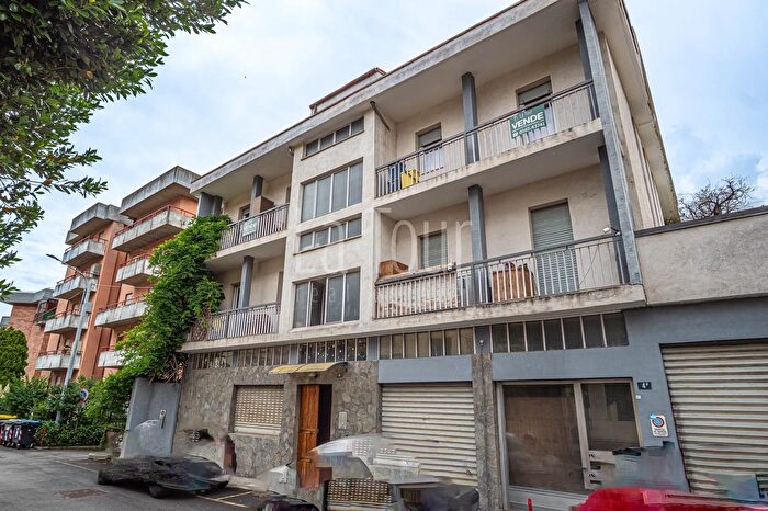 Appartamento trilocale in vendita in Via Esperanto, Aosta