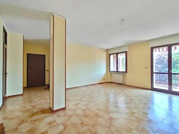Appartamento quadrilocale in vendita in Verona