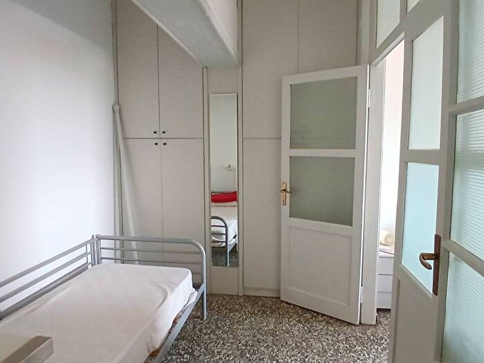 Appartamento trilocale in affitto in Via Giuseppe Ripamonti, Vigentino Fatima, Milano
