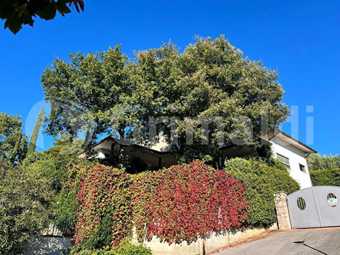 Casa con 5 locali in vendita in Via Assiano, Corciano