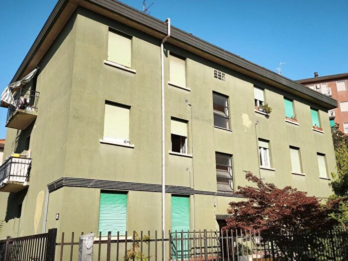 Appartamento bilocale in affitto in Via Valle Anzasca, Baggio, Milano
