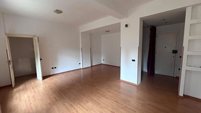 Appartamento quadrilocale in vendita in Via Cavour Snc, Vibo Valentia