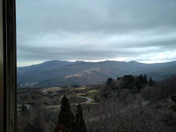 Appartamento con 5 locali in vendita in Viale Antonio Gramsci, Piancastagnaio