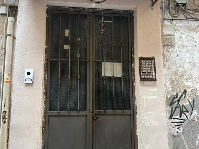 Appartamento monolocale in vendita in Supportico Carminiello al Mercato, Napoli