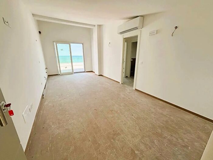 Appartamento trilocale in vendita in Lungomare Sirena, Tortoreto