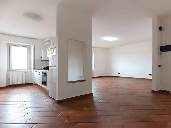 Appartamento bilocale in affitto in Via San Francesco dAssisi, Bresso