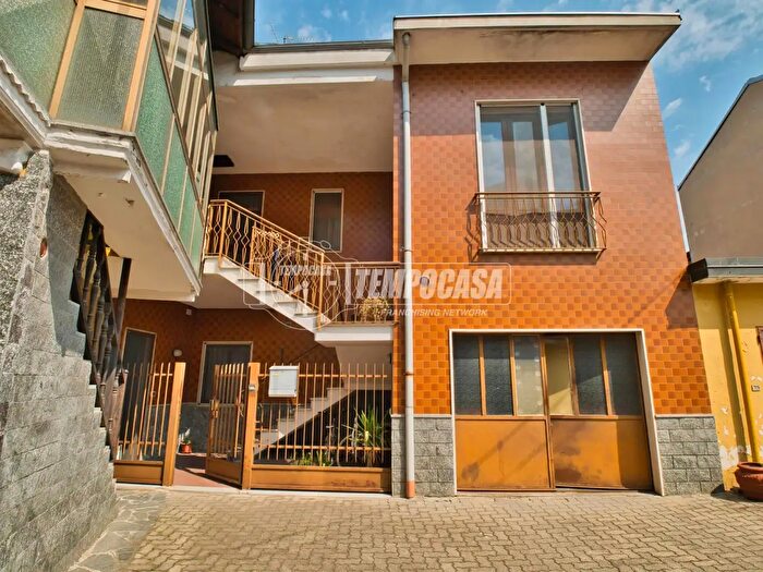 Appartamento trilocale in vendita in Cameri