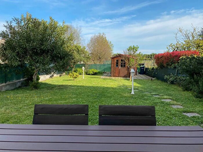 Appartamento quadrilocale in vendita in Pernumia