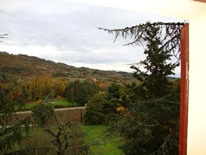 Casa in vendita in Montone