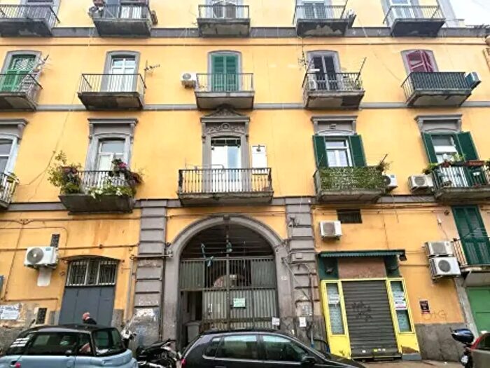 Appartamento monolocale in affitto in Napoli