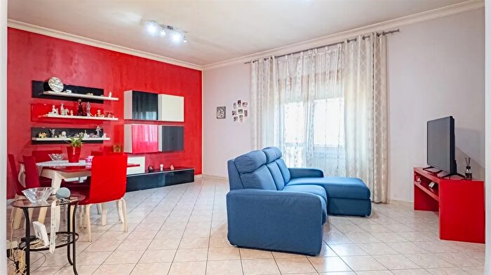 Appartamento quadrilocale in vendita in Via del Casale del Finocchio, Roma