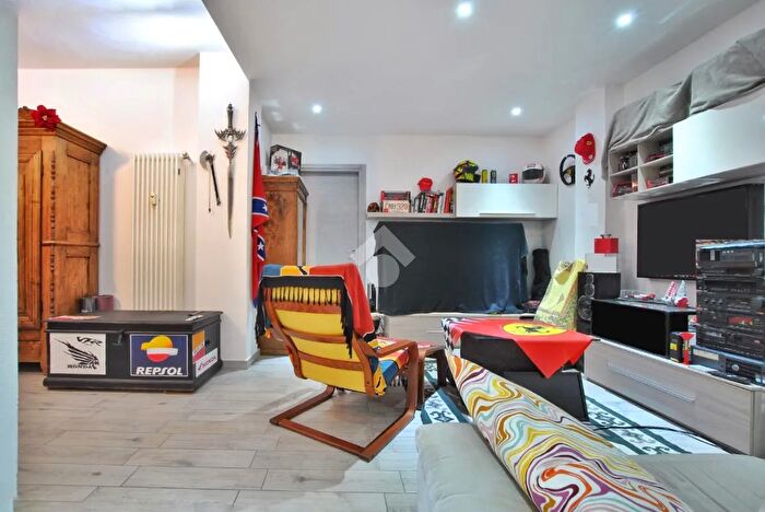 Case in Vendita e in Affitto - 3