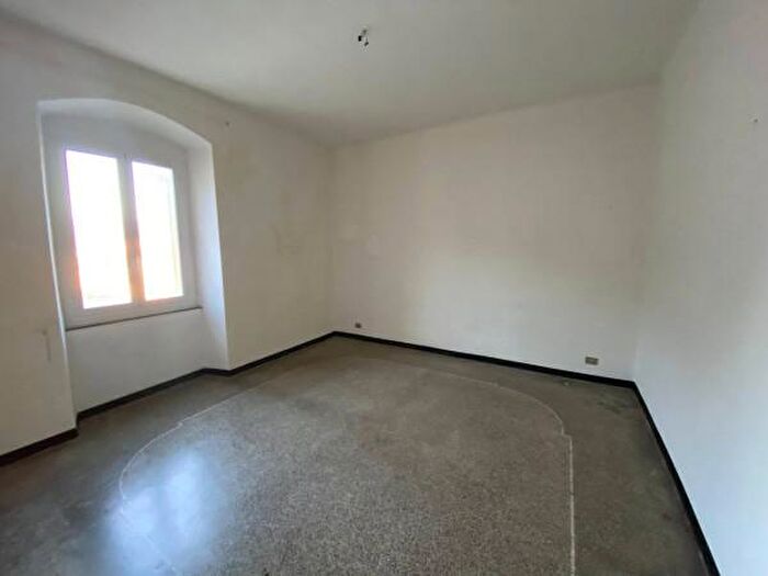 Appartamento con 6 locali in vendita in Via Antonio Burlando b, Genova