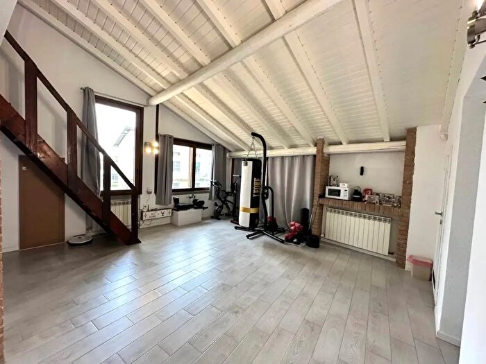 Casa con 5 locali in vendita in Via Trento, Capriate San Gervasio