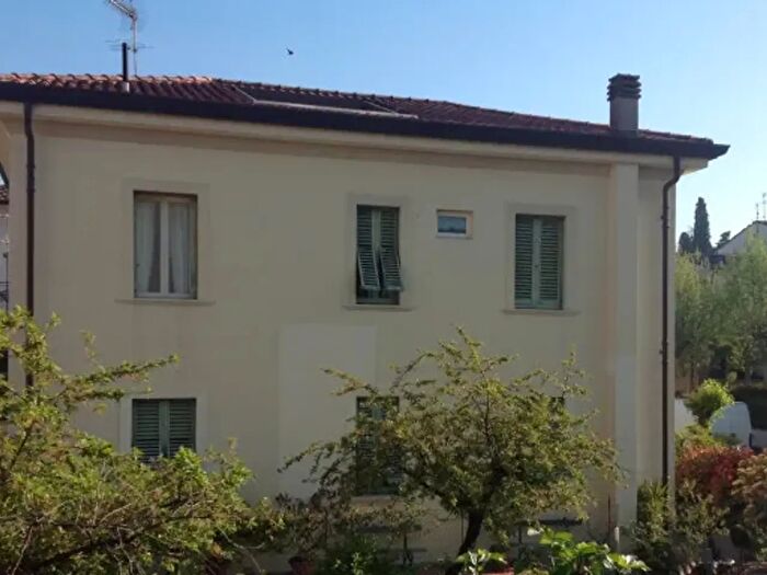 Casa con 6 locali in vendita in Montecatini Terme