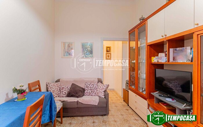 Appartamento bilocale in vendita in Via Antonio Mambretti, Milano