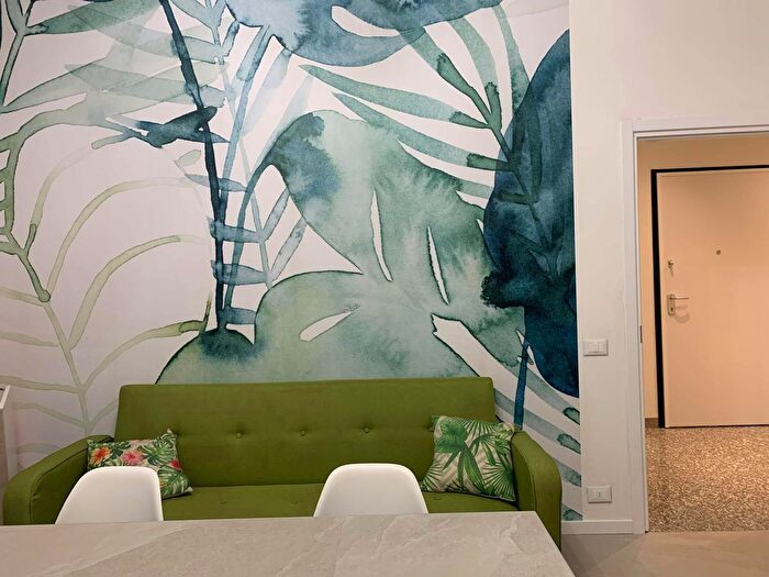 Appartamento con 7 locali in vendita in Carpi