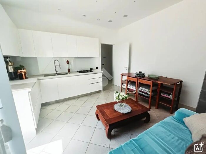 Casa quadrilocale in vendita in Via Sacramora, Rimini