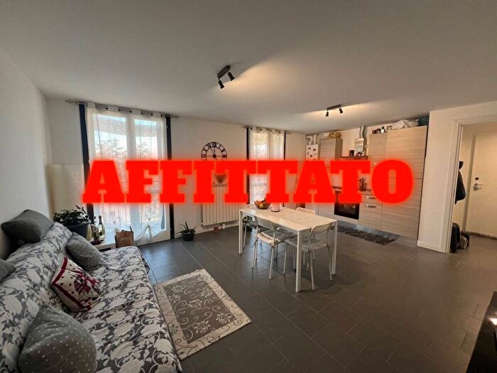 Appartamento bilocale in affitto in Via Francesco Valcamonica, Semicentro, Vimercate