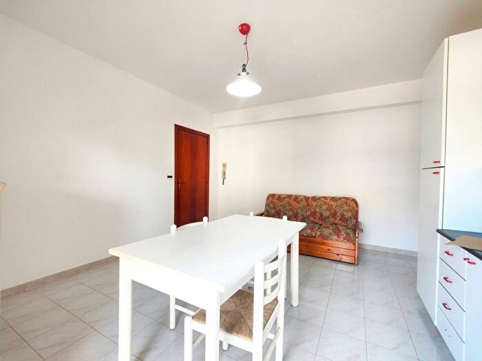 Appartamento trilocale in affitto in Via Ruggero Leoncavallo, Chianchitta Trappitello, Taormina