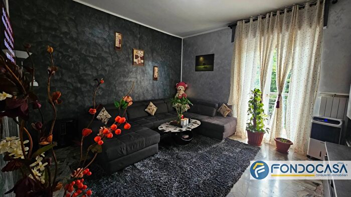 Appartamento quadrilocale in vendita in Via Giuseppe Nicolai, Grumello Del Monte