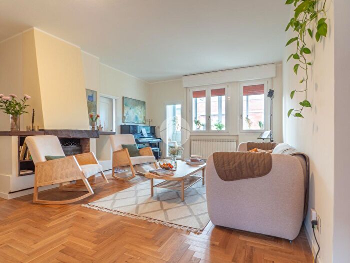 Appartamento con 5 locali in vendita in Corso Piave, Ferrara