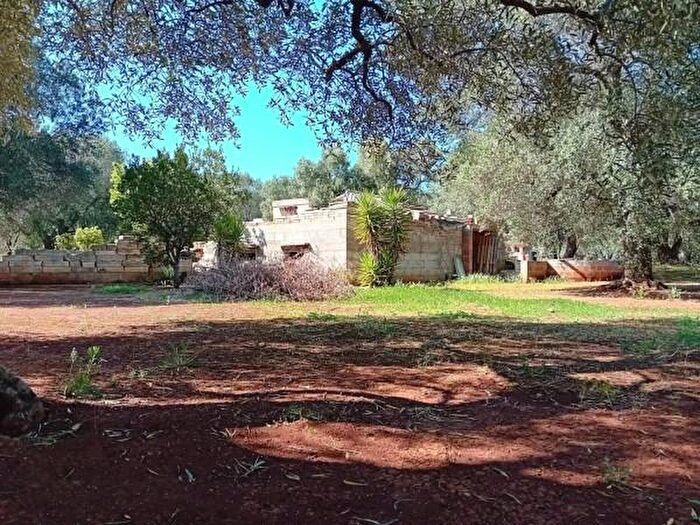 Casa con 5 locali in vendita in Carovigno