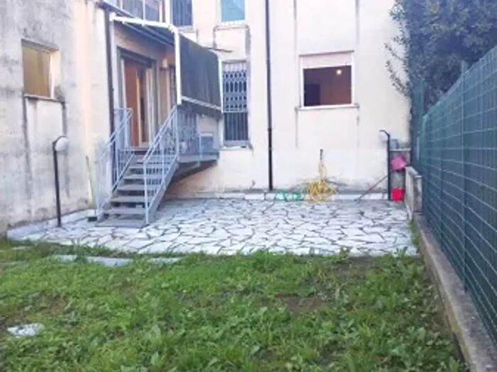 Appartamento quadrilocale in vendita in Via Brigola, La Spezia