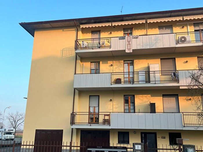 Appartamento monolocale in affitto in Via Milano, Centro, Colorno