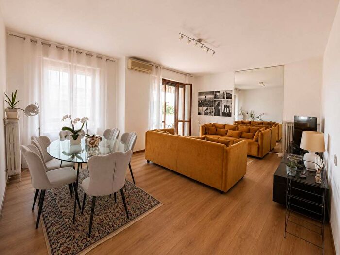 Appartamento con 5 locali in affitto in Via XXIV Maggio, Borgo Trento, Verona