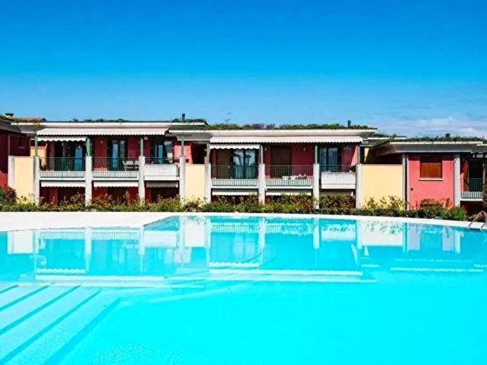 Appartamento bilocale in affitto in Via Comboni, Desenzano Del Garda