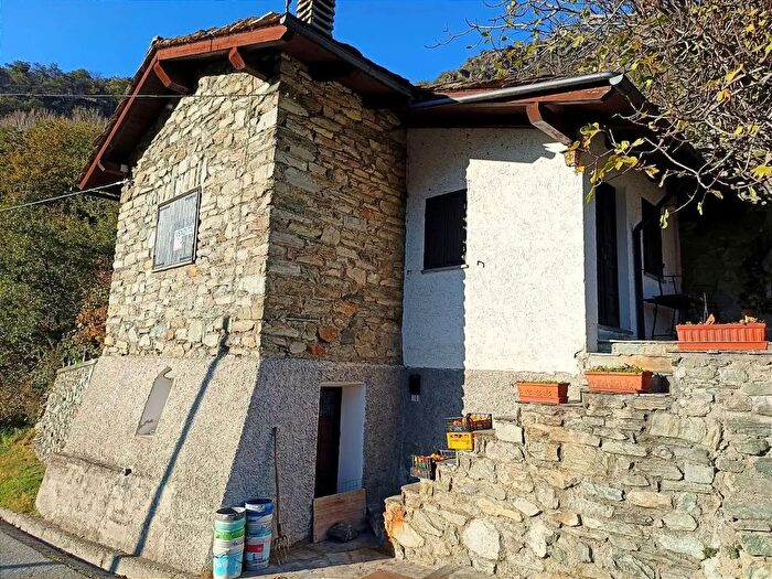 Casa bilocale in vendita in Pilliolet, Chambave