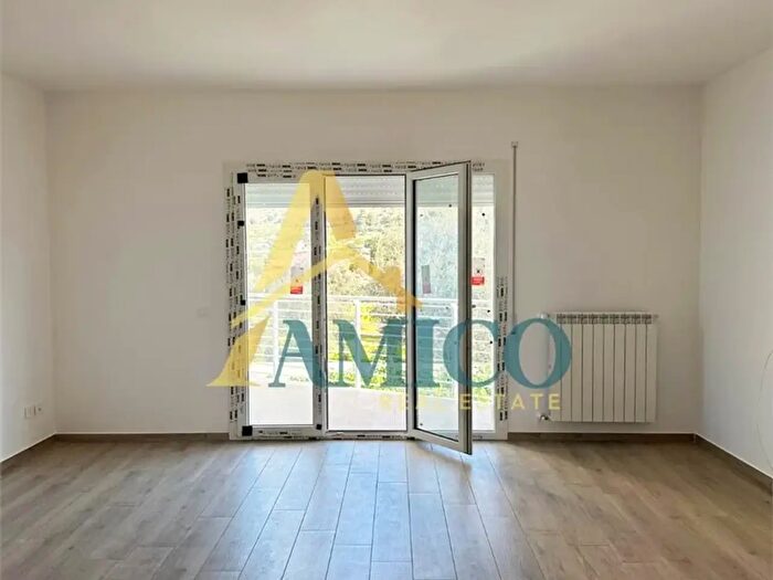 Appartamento trilocale in vendita in Via Consolare, Santa Flavia